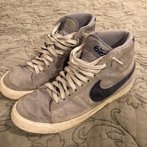 Nike 6.0 Mavrk High Top Shoes